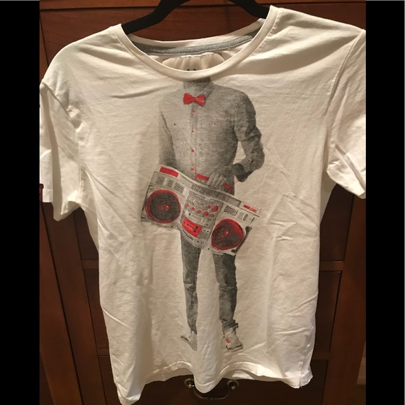 Bizbee graphic tee. Medium. - Picture 1 of 4